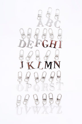 Letter Charms Plata