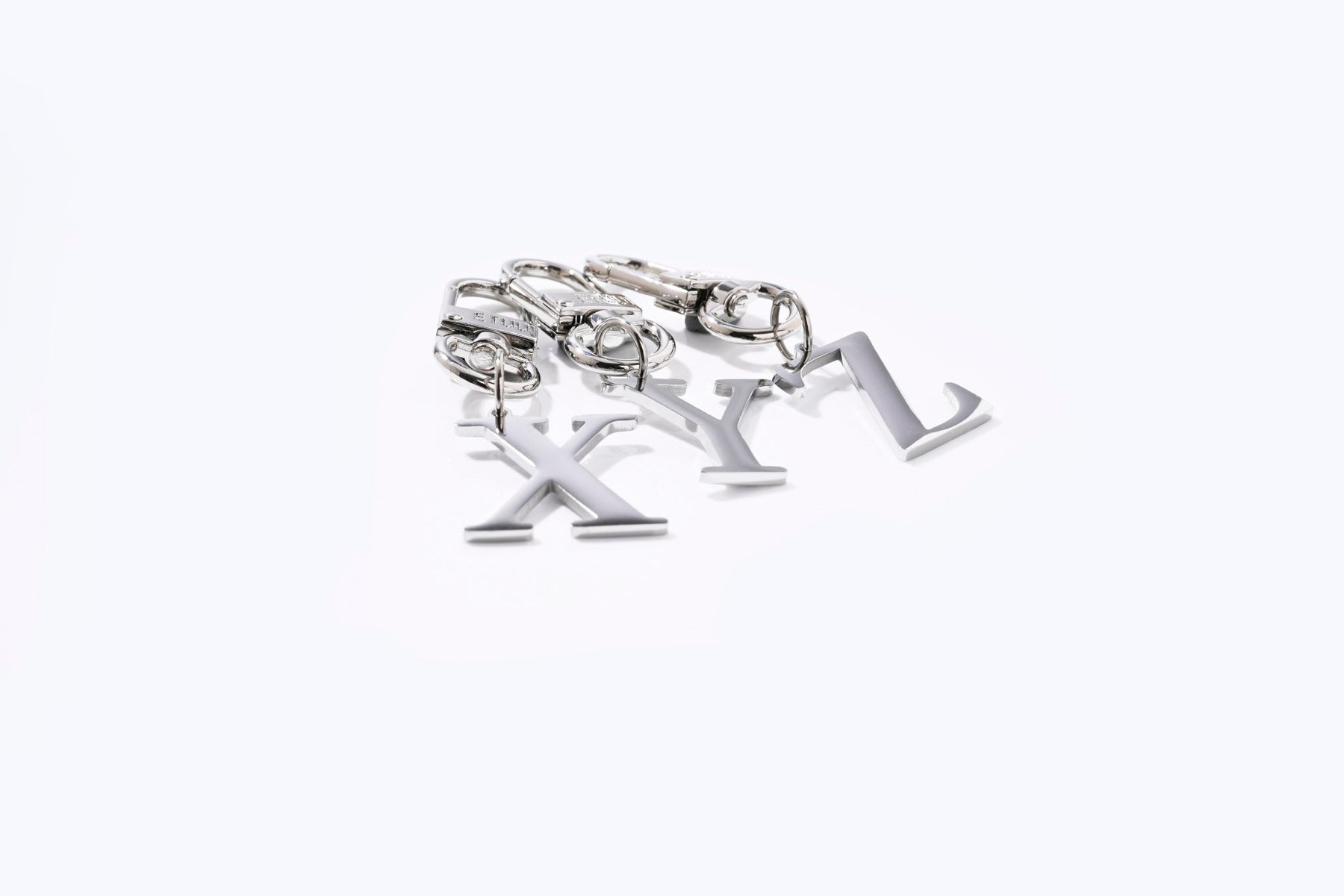 Letter Charms Plata